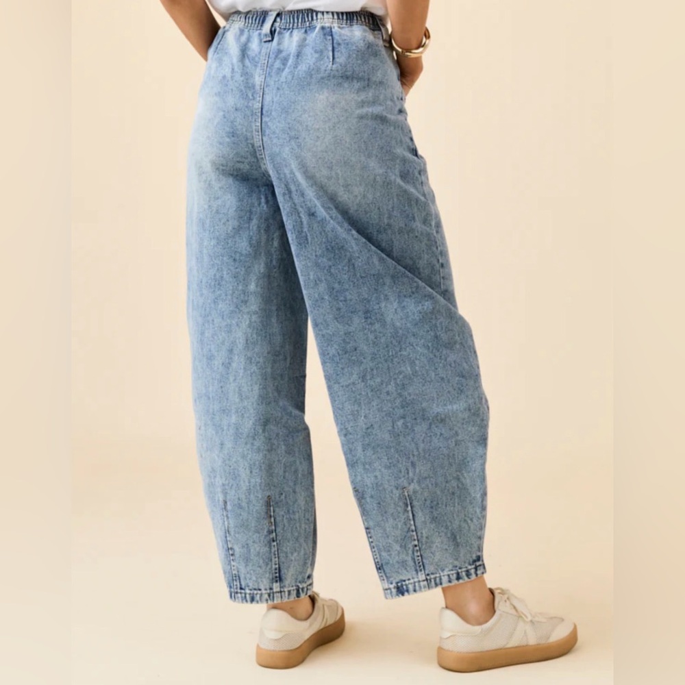 ❌SOLD❌ Sage + Fig Barrel Jeans - Picture 3 of 11